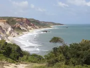Conheça as principais praias de nudismo do Brasil e do mundo
